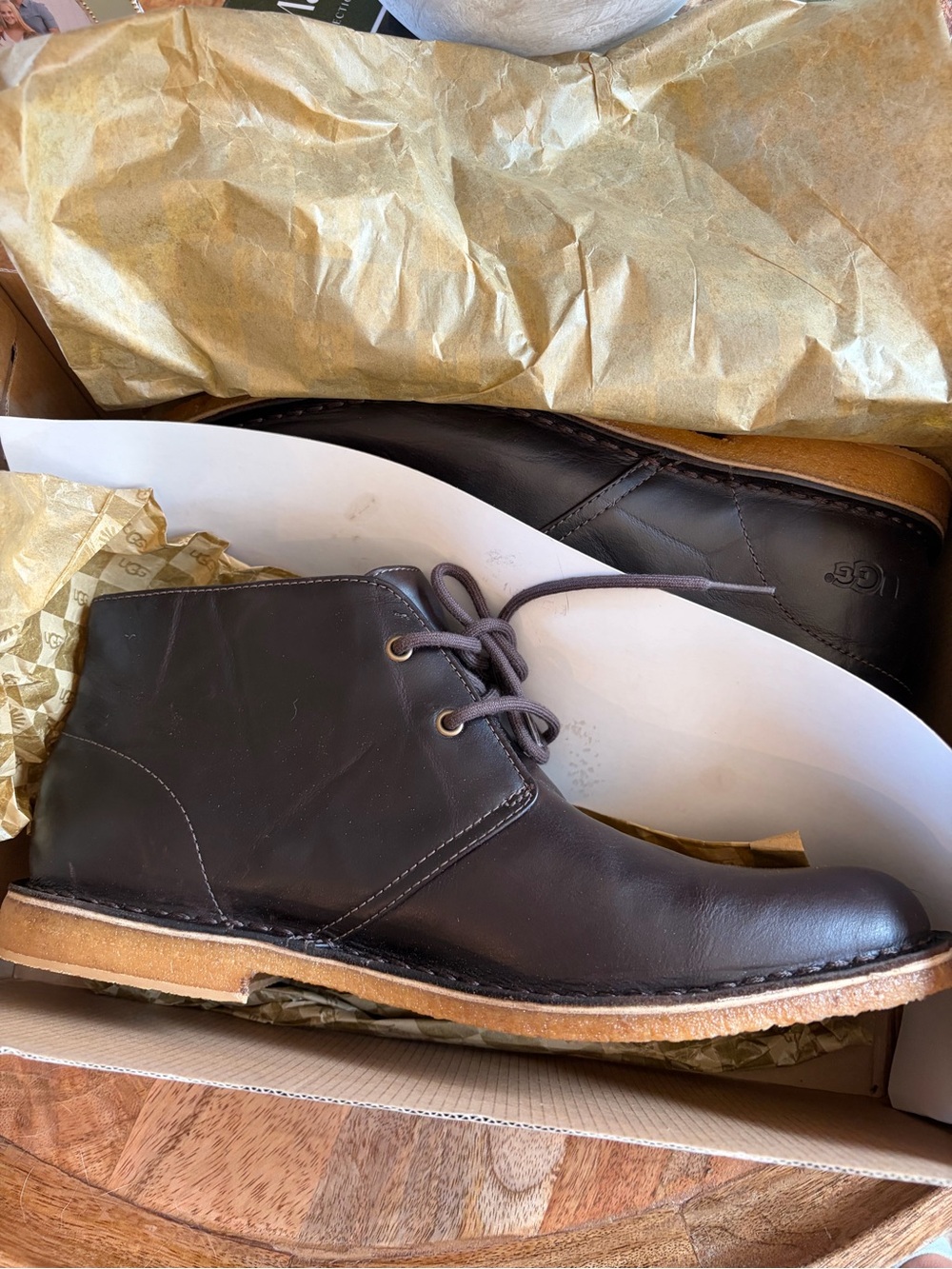 UGG Men's Brown Leather Chukka Boots with Crepe Sole